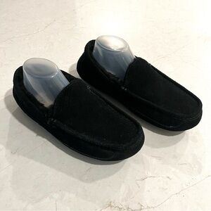 Men's Black UGG Ascot Slippers Shoes